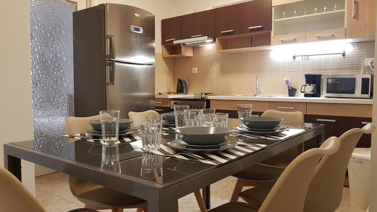 Palette Apartment Chocolate - Athens Center, 6 Bd, 3 Bath Eksteriør bilde