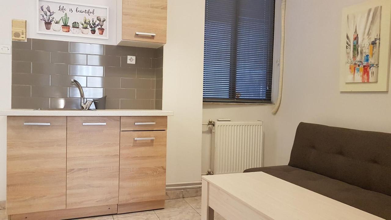 Palette Apartment Chocolate - Athens Center, 6 Bd, 3 Bath Eksteriør bilde