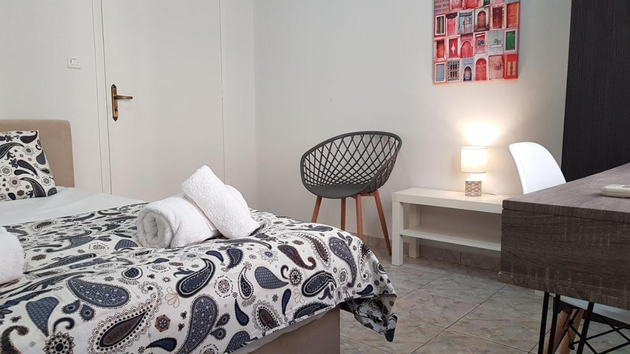 Palette Apartment Chocolate - Athens Center, 6 Bd, 3 Bath Eksteriør bilde