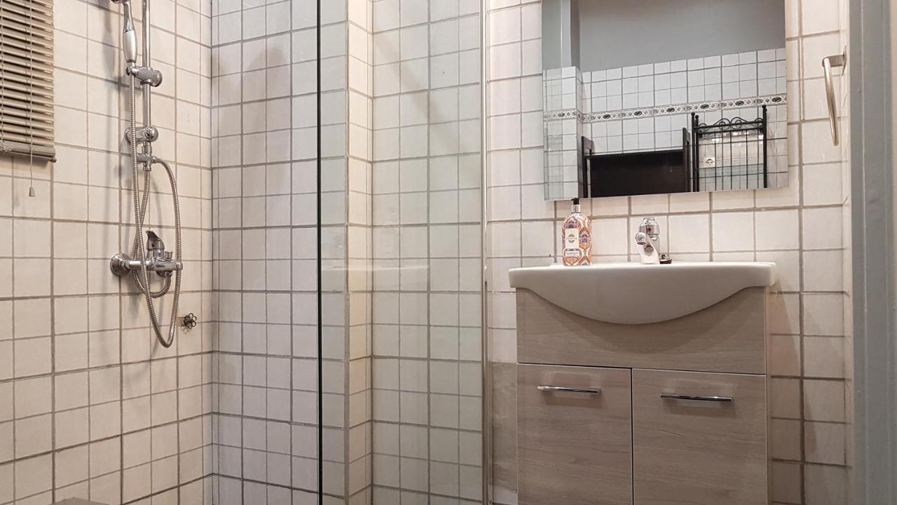 Palette Apartment Chocolate - Athens Center, 6 Bd, 3 Bath Eksteriør bilde